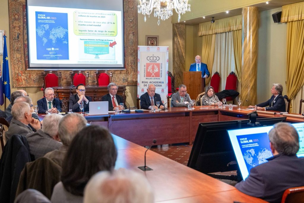 Los presidentes de las dos Reales Academias de Ciencias Veterinarias de Andalucía ingresan como Académicos Correspondientes en la Real Academia de Córdoba